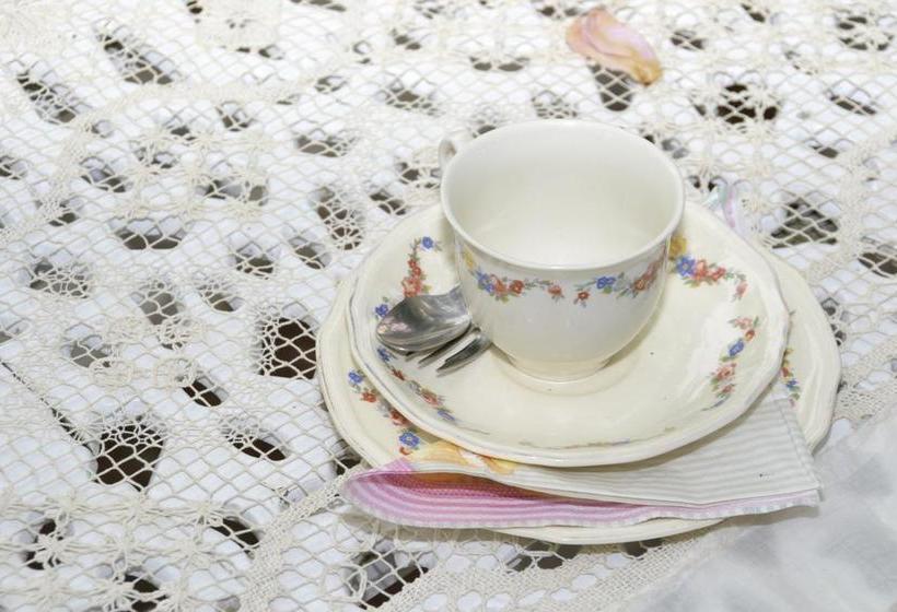 Bed and Breakfast Three Oaks 4