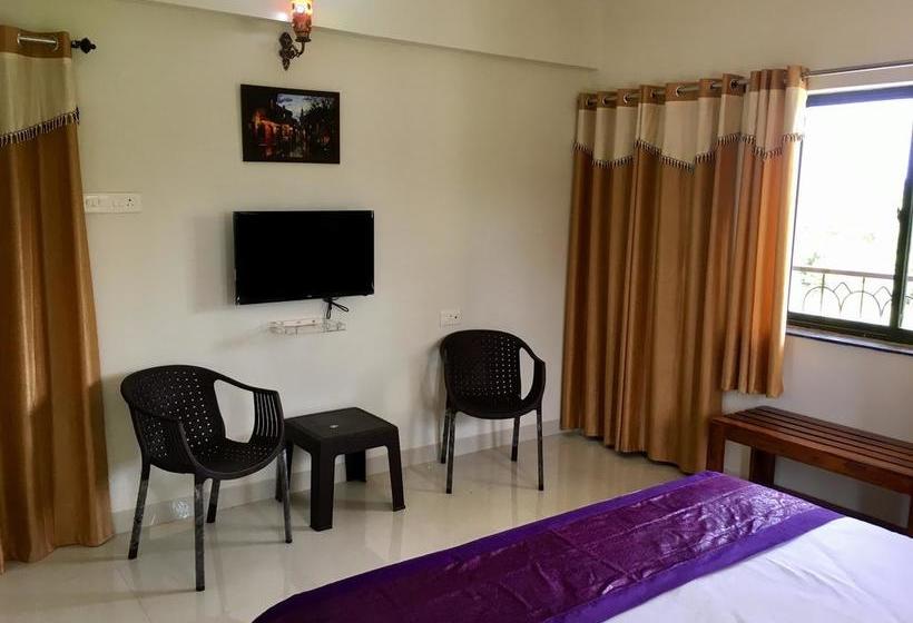 Resort Monarch Suites 12