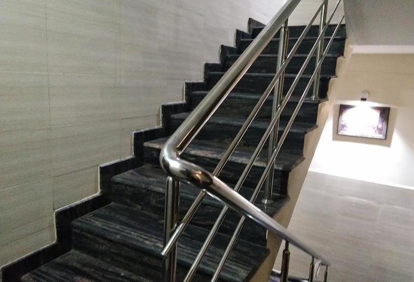 Hotel Sri Kalleshwara Lodge 15