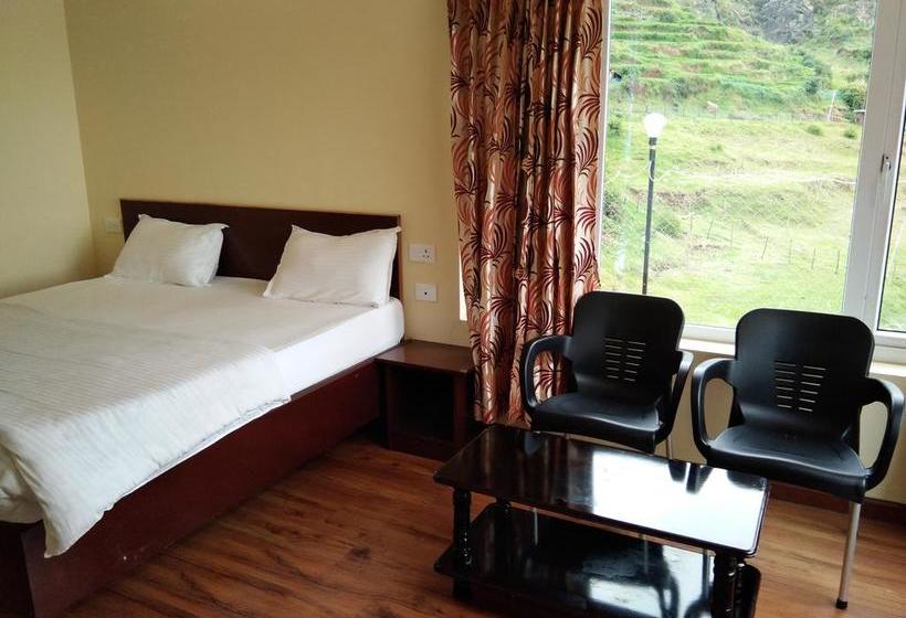 Hotel The First Corner Residency 13