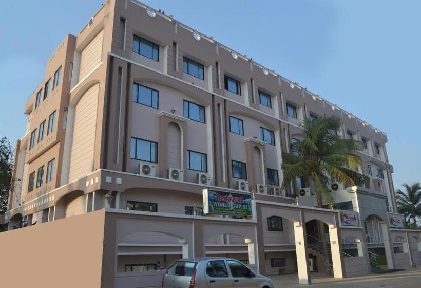 Hotel Nayak Beach Resort 11