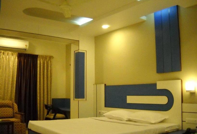 Hotel Nayak Beach Resort 6