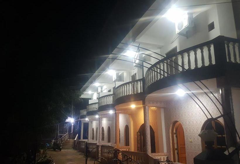 Resort Calangute Turista 5