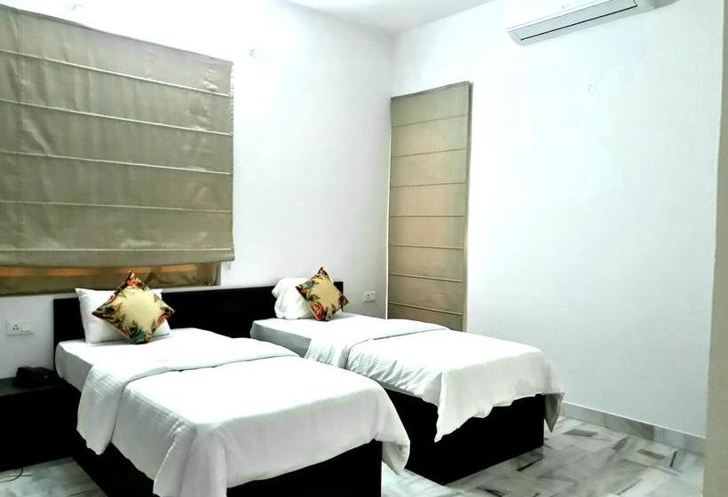 Bed and Breakfast Safarnama Agra 11