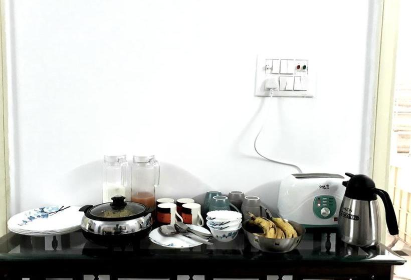 Bed and Breakfast Safarnama Agra 13