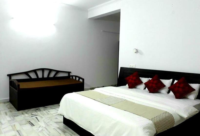 Bed and Breakfast Safarnama Agra 6