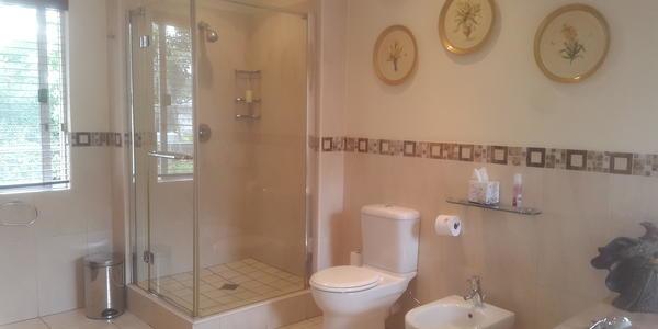 Hotel Crackerjack Guest House 11