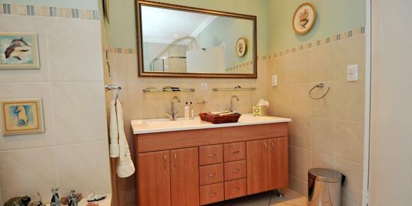 Hotel Crackerjack Guest House 16