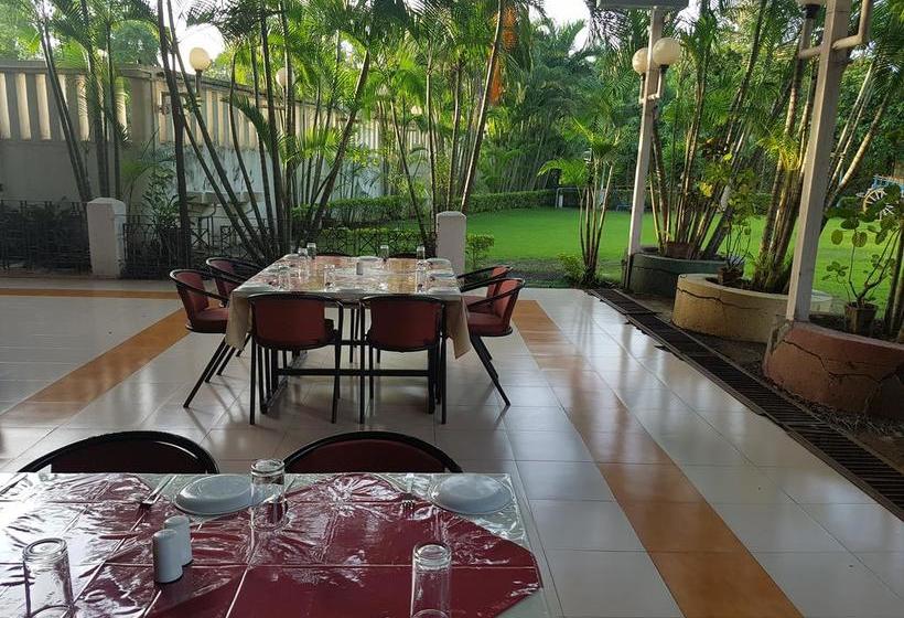 Hotel Yatri Niwas 16