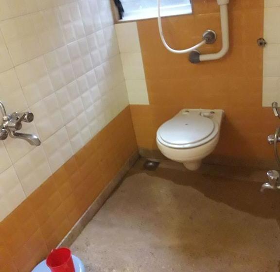 Hotel Ashwin White House 19