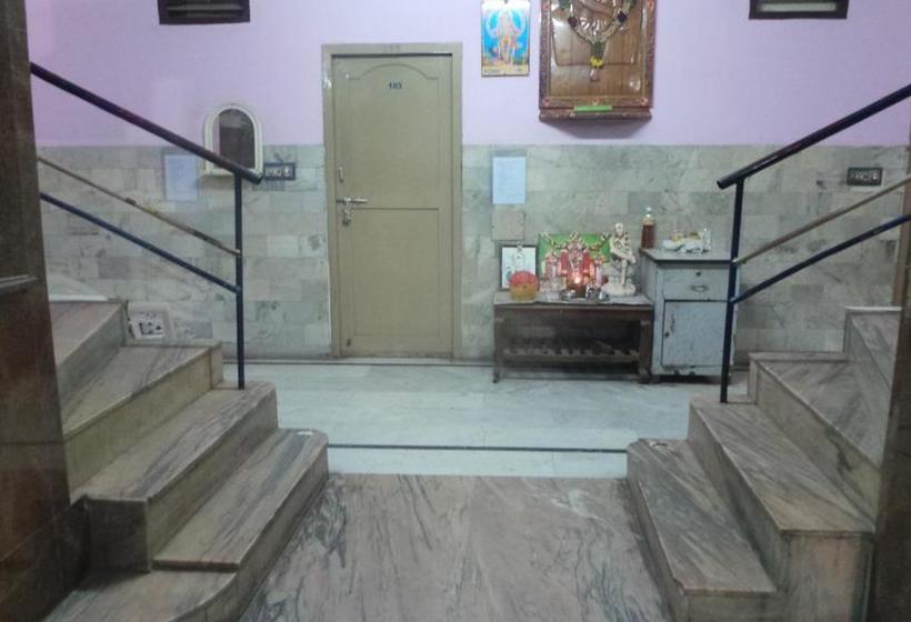 Hotel Sai Ram Deluxe 11