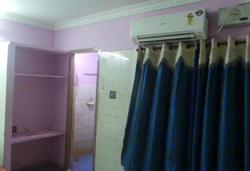 Hotel Sai Ram Deluxe 12