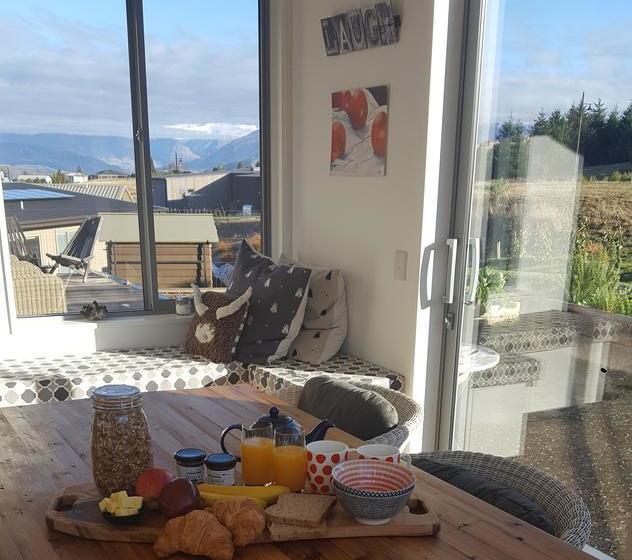 Loch Wanaka B&b 17