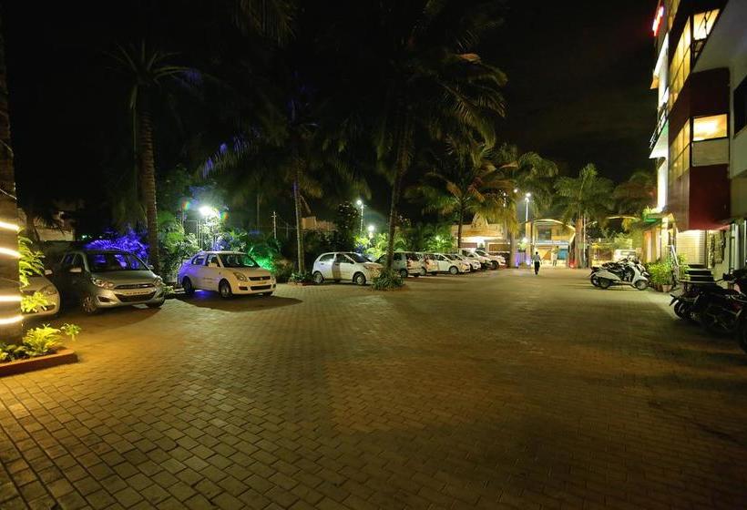 Hotel Hampi International 1