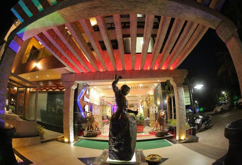 Hotel Hampi International 4
