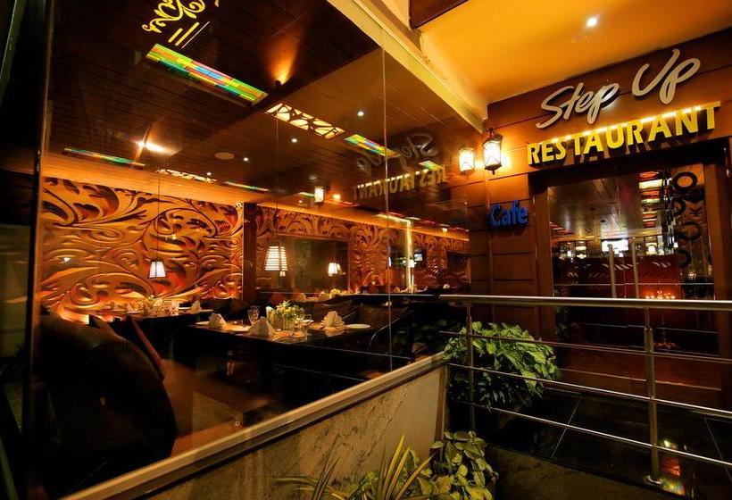 Hotel Hampi International 9