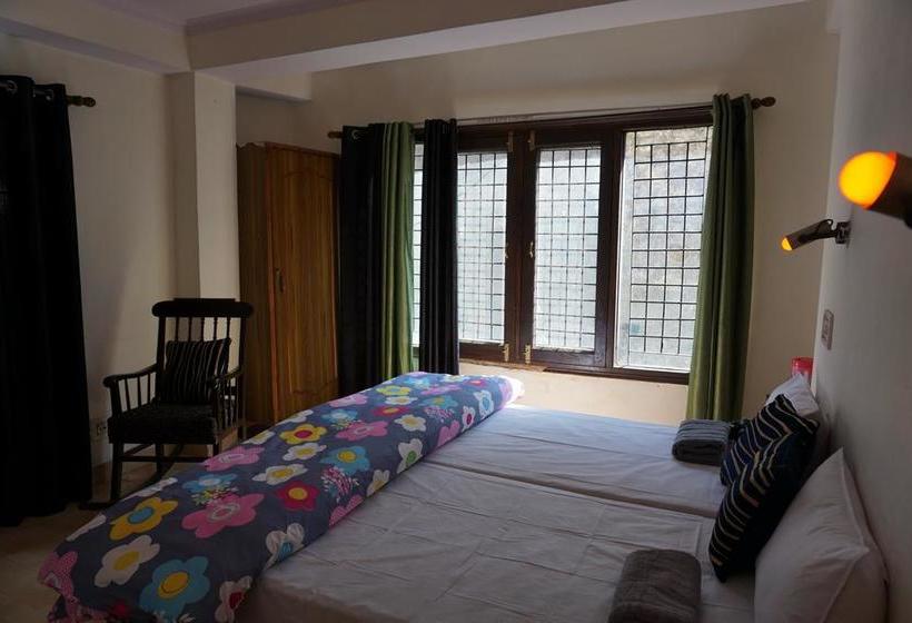 Hostel Woods Shimla 3