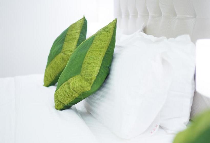 Hotel Treebo Amber International 14