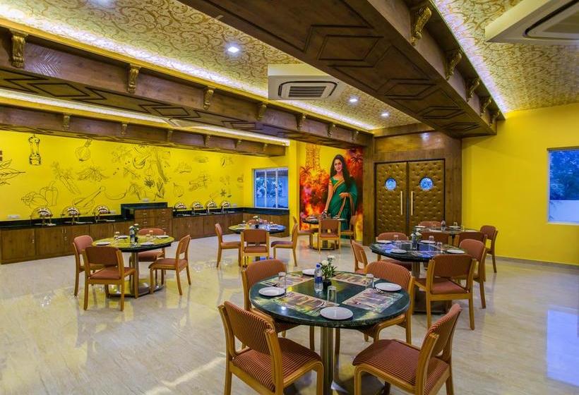 Fabhotel Cinemascope East Coast Road 11