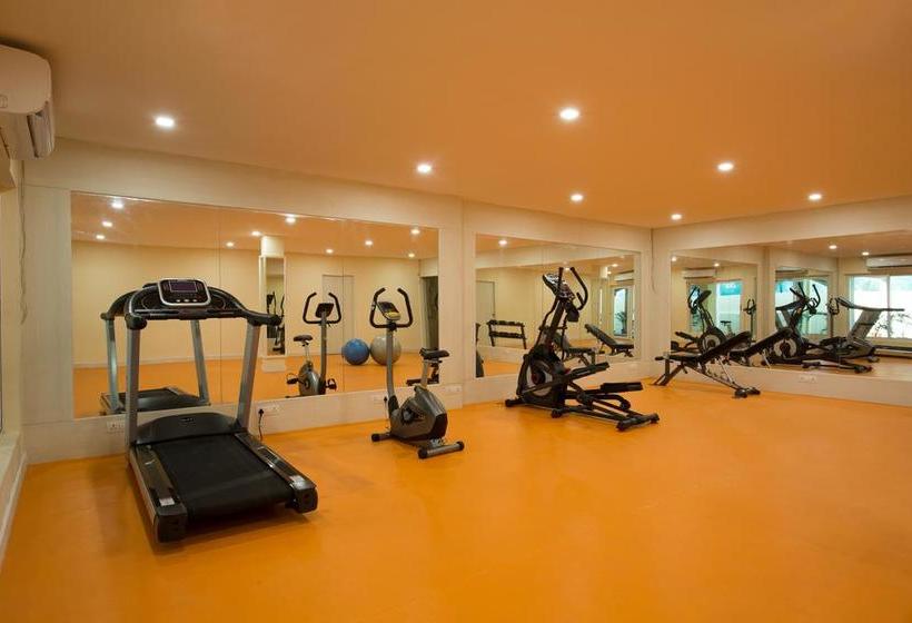 Fabhotel Cinemascope East Coast Road 12