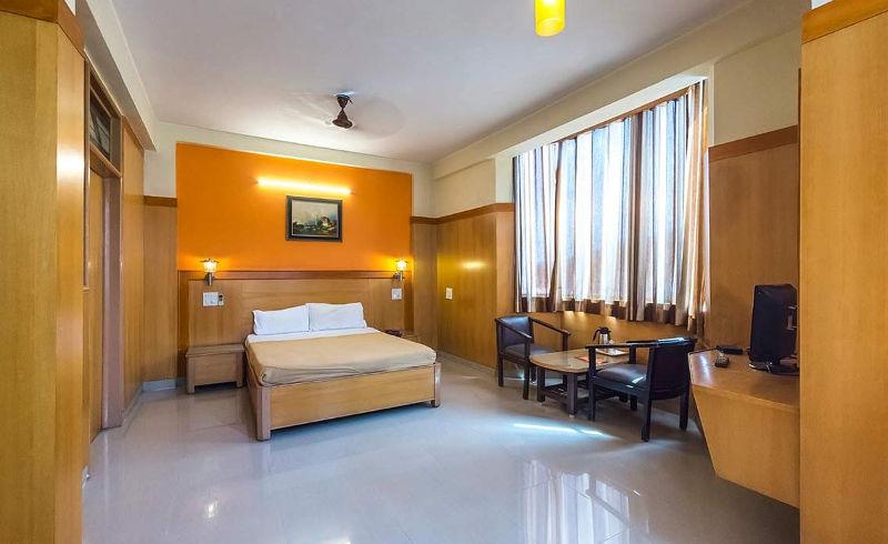 Hotel Shreyas Residency 15