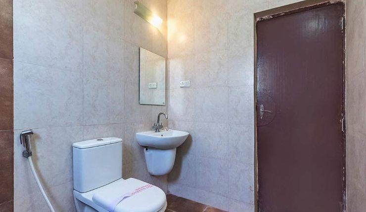 Hotel Shreyas Residency 16