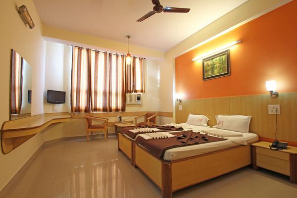 Hotel Shreyas Residency 18