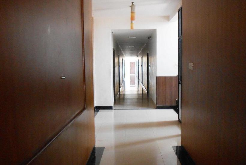 Hotel Shreyas Residency 3