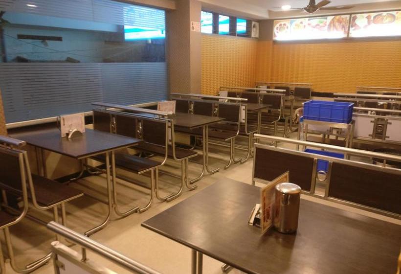 Hotel Brindavan Lodge 15