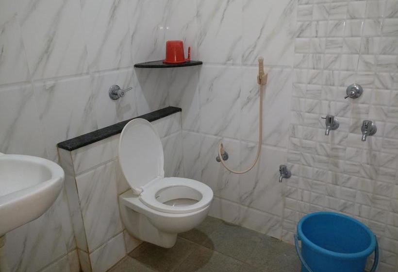 Hotel Brindavan Lodge 19