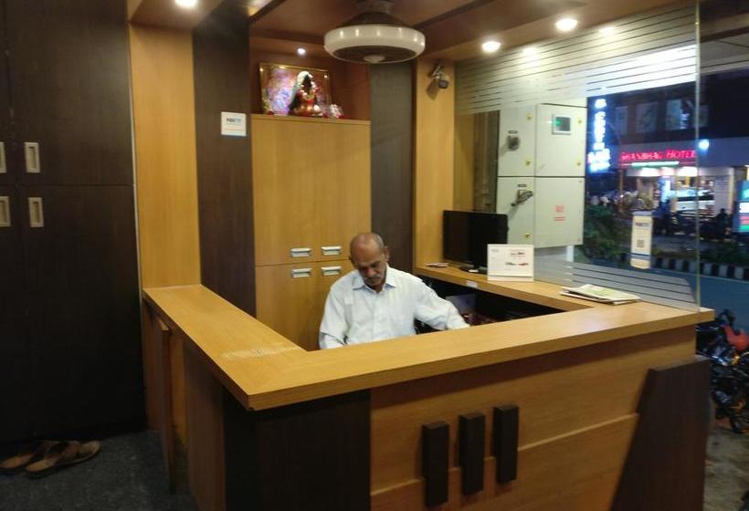 Hotel Brindavan Lodge 4