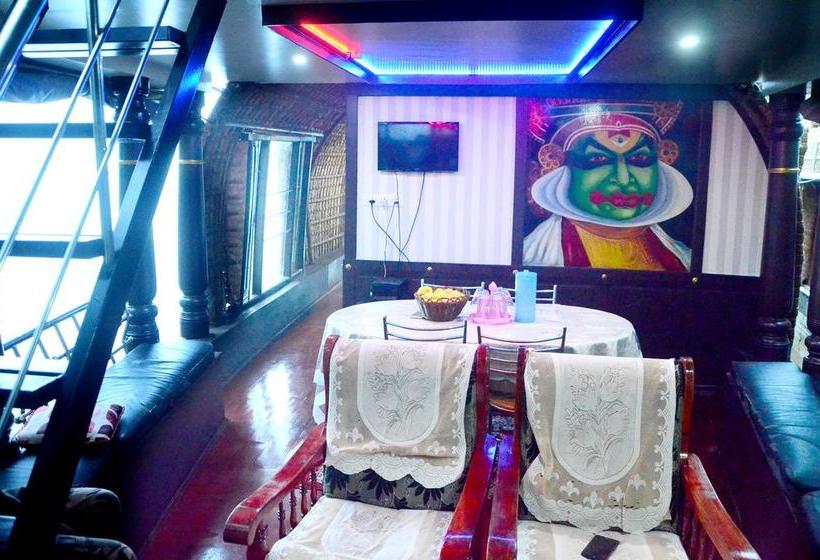 Hotel Devi Houseboat