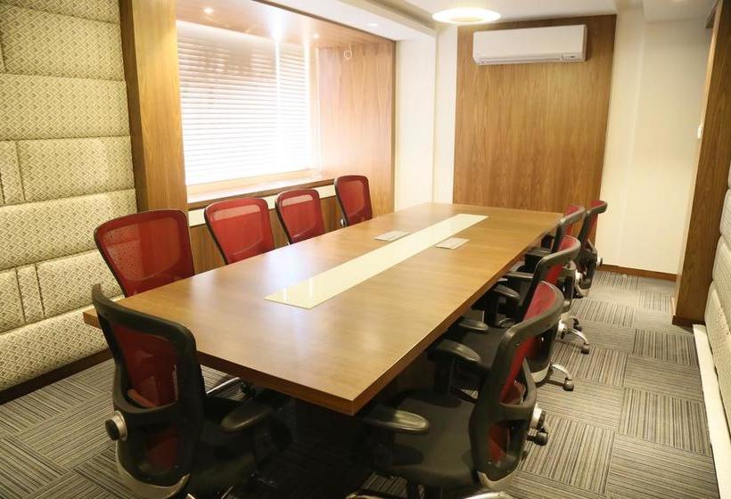 Hotel Patria Suites 15