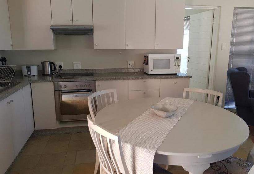 Hotel Guest Suite Vista 11