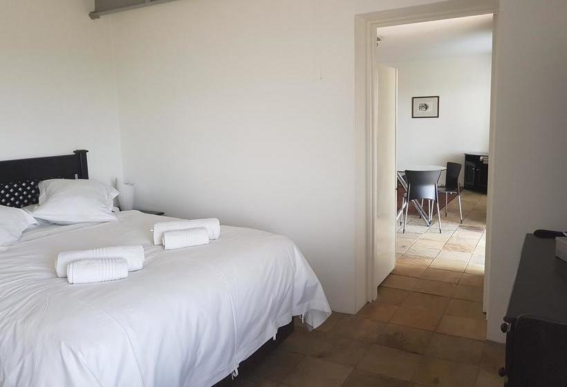 Hotel Guest Suite Vista 14