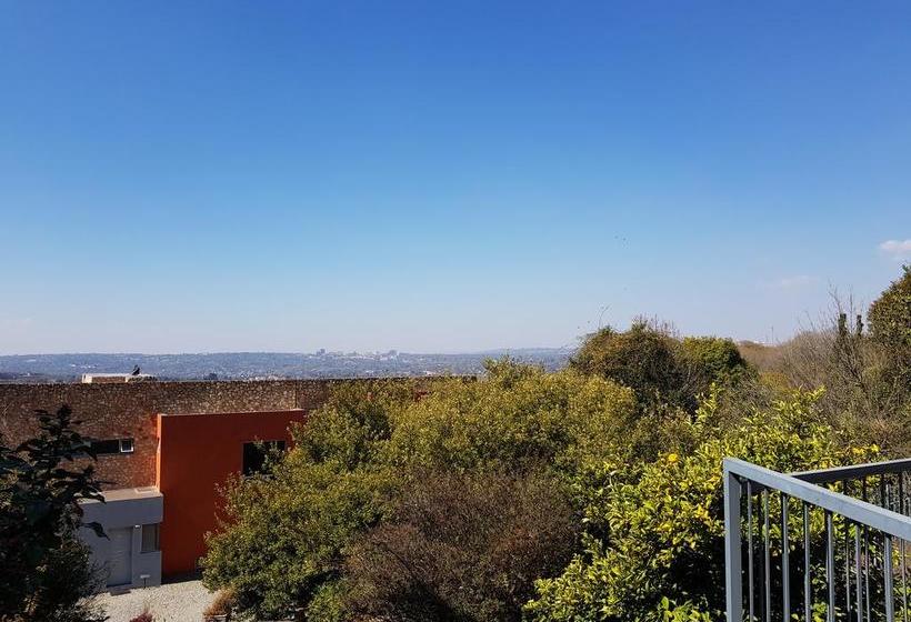 Hotel Guest Suite Vista 2