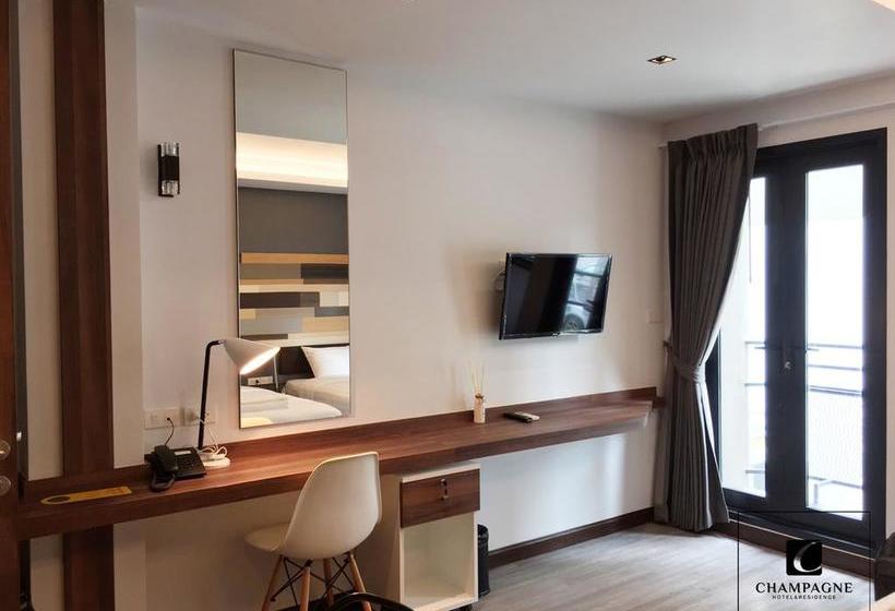 Campagne Hotel And Residence 5