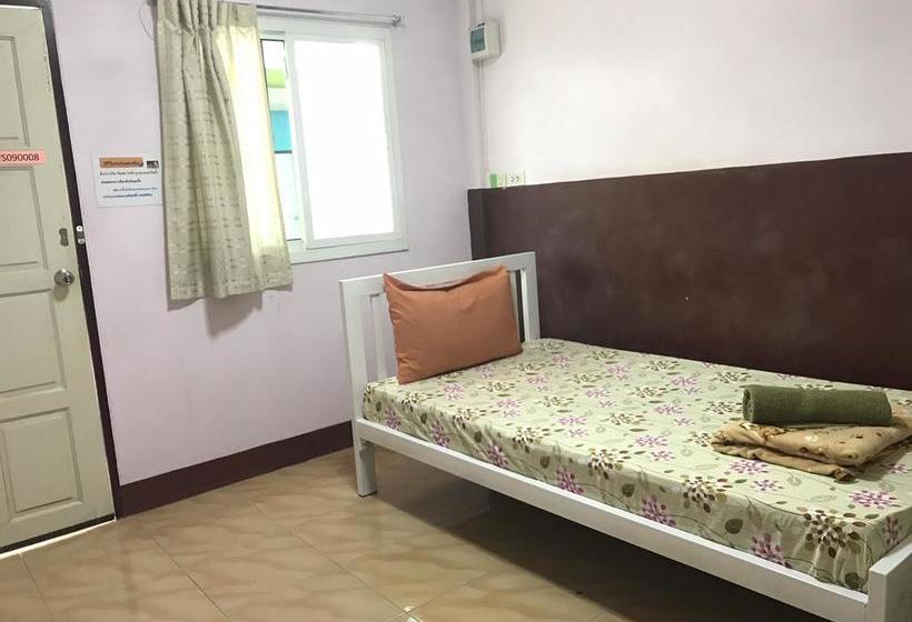 Hotel White Square Rayong 1