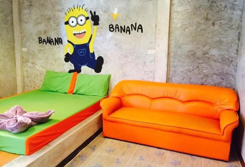 Hotel White Square Rayong 11