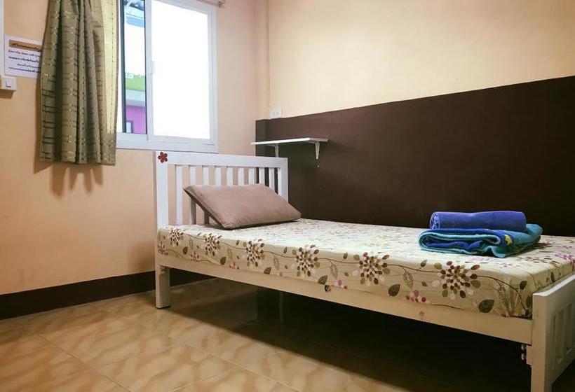 Hotel White Square Rayong 17