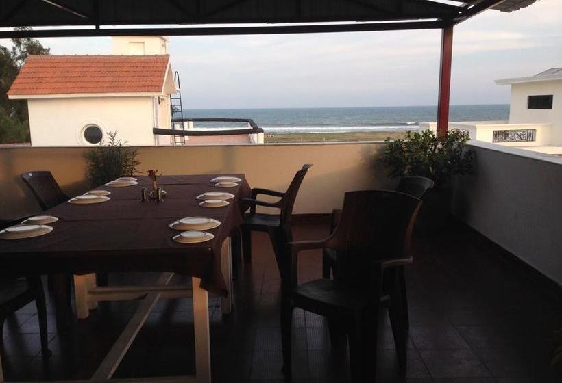 Hotel Meya Beach Walk 10