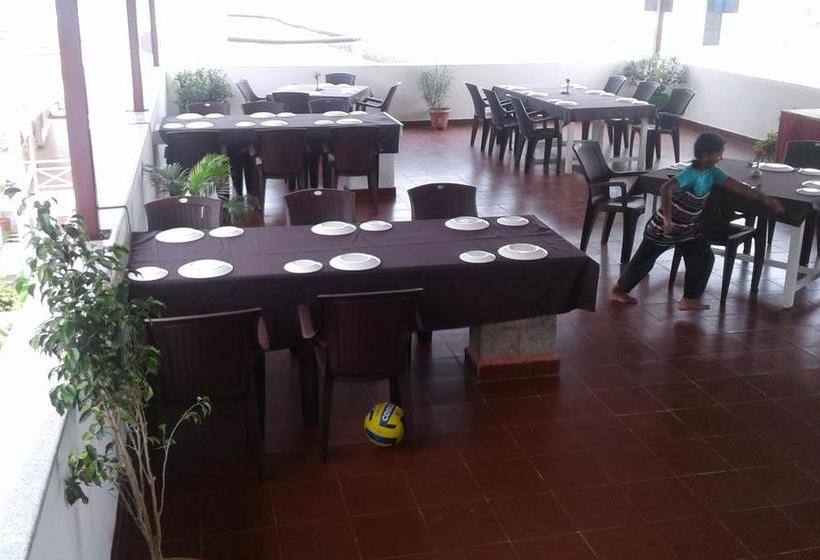 Hotel Meya Beach Walk 15