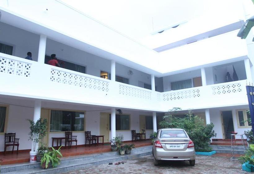 Hotel Meya Beach Walk 18