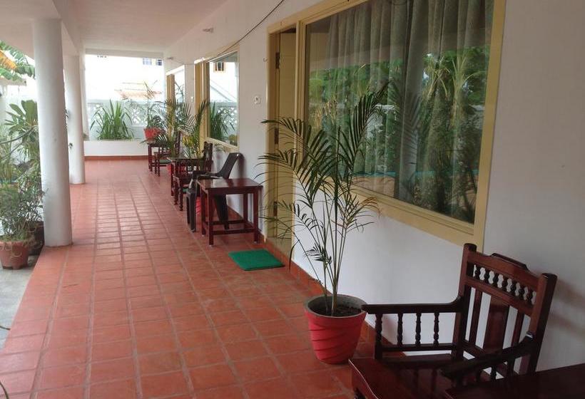 Hotel Meya Beach Walk 20