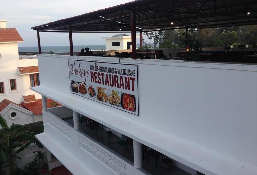 Hotel Meya Beach Walk 3