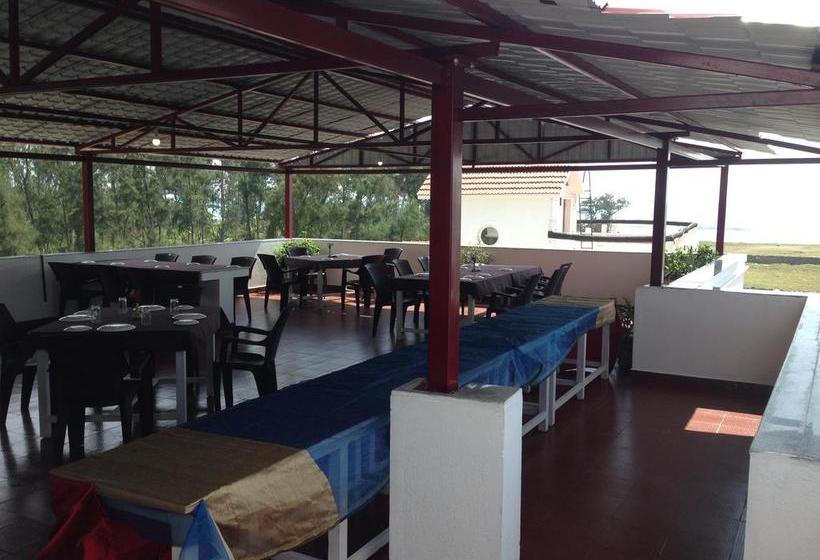 Hotel Meya Beach Walk 4