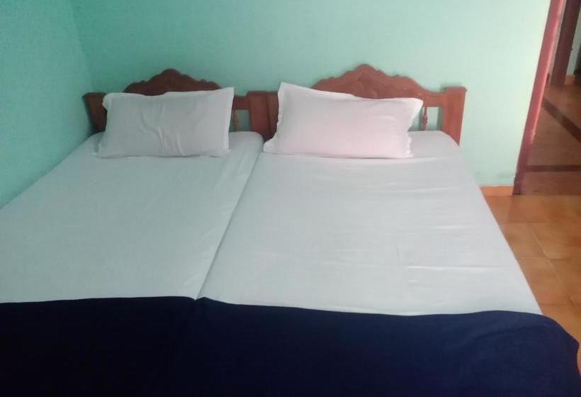 Hotel Prarthana Tourist Home 1