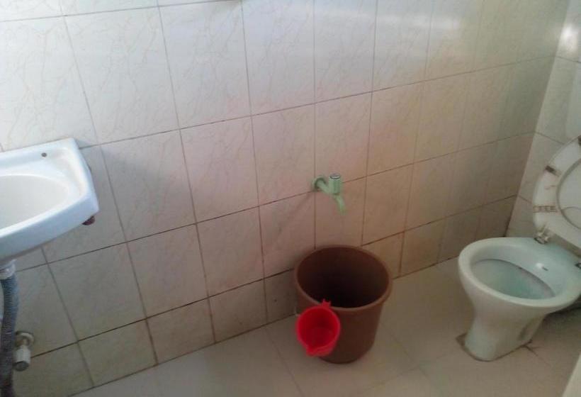 Hotel Prarthana Tourist Home 11