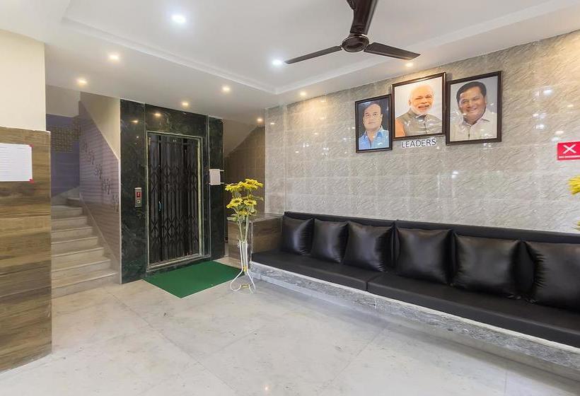 Hotel Oyo 5638 Om Regency I 20