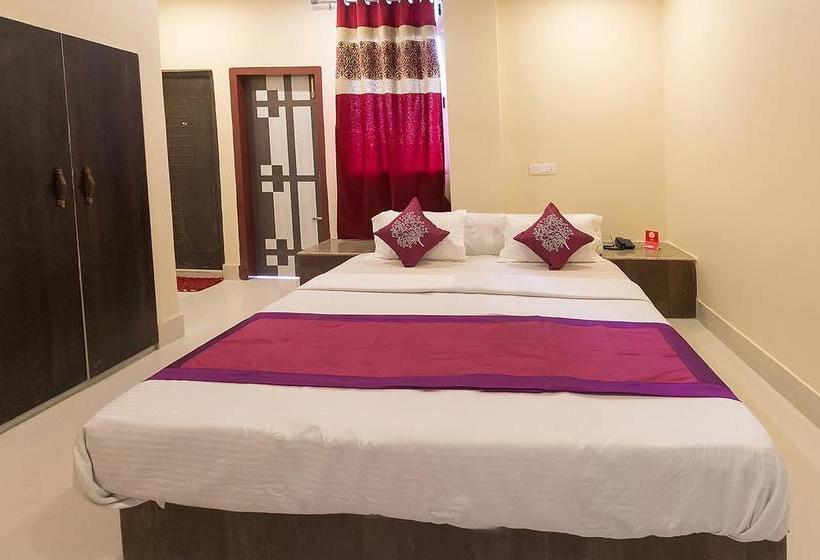 Hotel Oyo 5638 Om Regency I 4